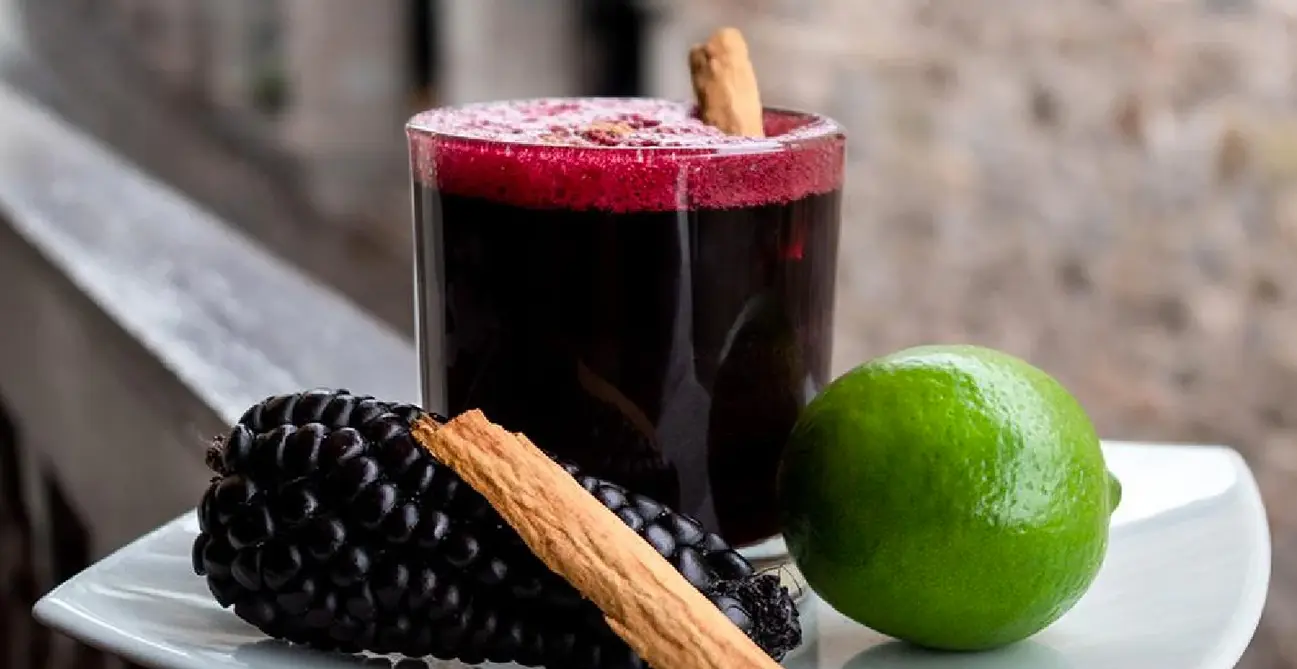 Imagen referencial de la bebida 1L de Chicha Morada.